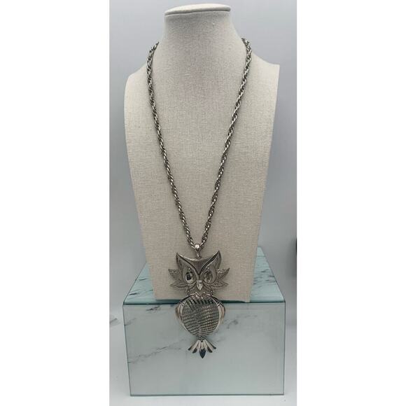 Vintage Signed ALAN Silver Tone Articulated Owl Bird Pendant Chain Necklace - Picture 3 of 5